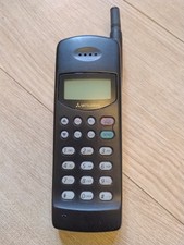 Mitsubishi MT-1097F0R6A Retro/ Vintage Mobile Phone. Tested And Does Switch On.