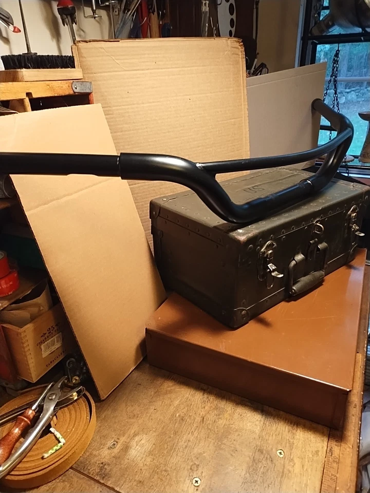 HARLEY DAVIDSON 1  1/4" FAT HOLLYWOOD STYLE CROSS BRACED HANDLEBARS SOFTAIL ETC. - Image 2 of 4