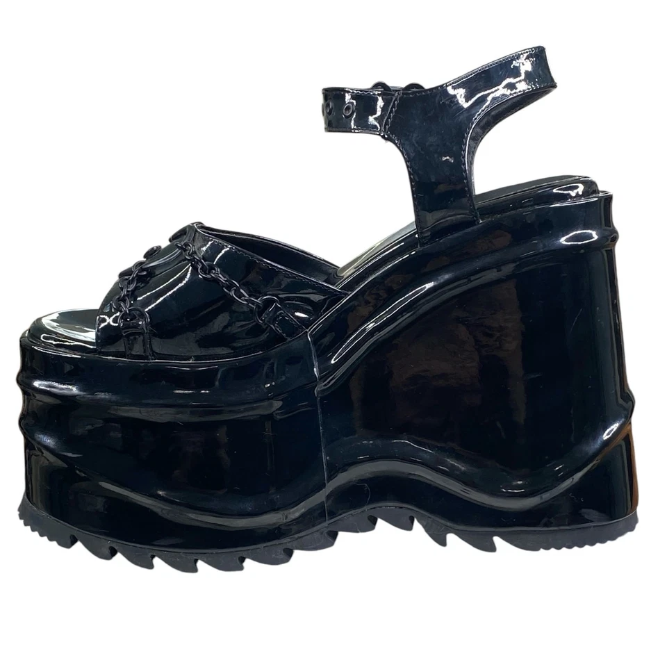 Demonia Women’s Wave 09 Heart Charm Black Platform Sandal Size US 10 - Image 2 of 4