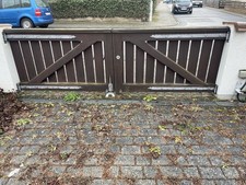 Einfahrtstor 2-flügelig Massives Holz