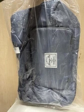 New, HONG FU Finest Quality Blue Gym/Travel/Sports/Overnight Bag.