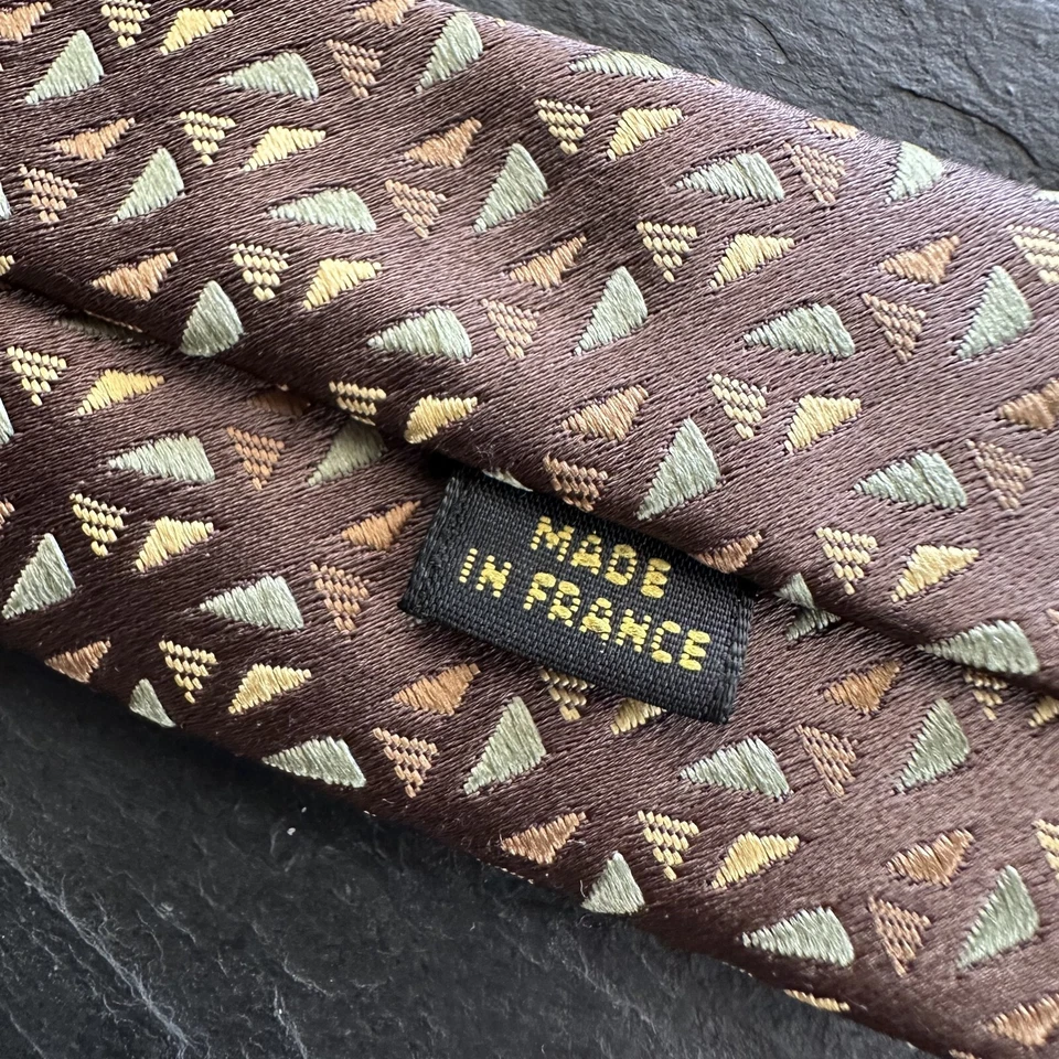 Corbata de seda de lujo Charvet Vendome Francia tonos tierra texturizados geométricos marrón verde Foto 4 de 4