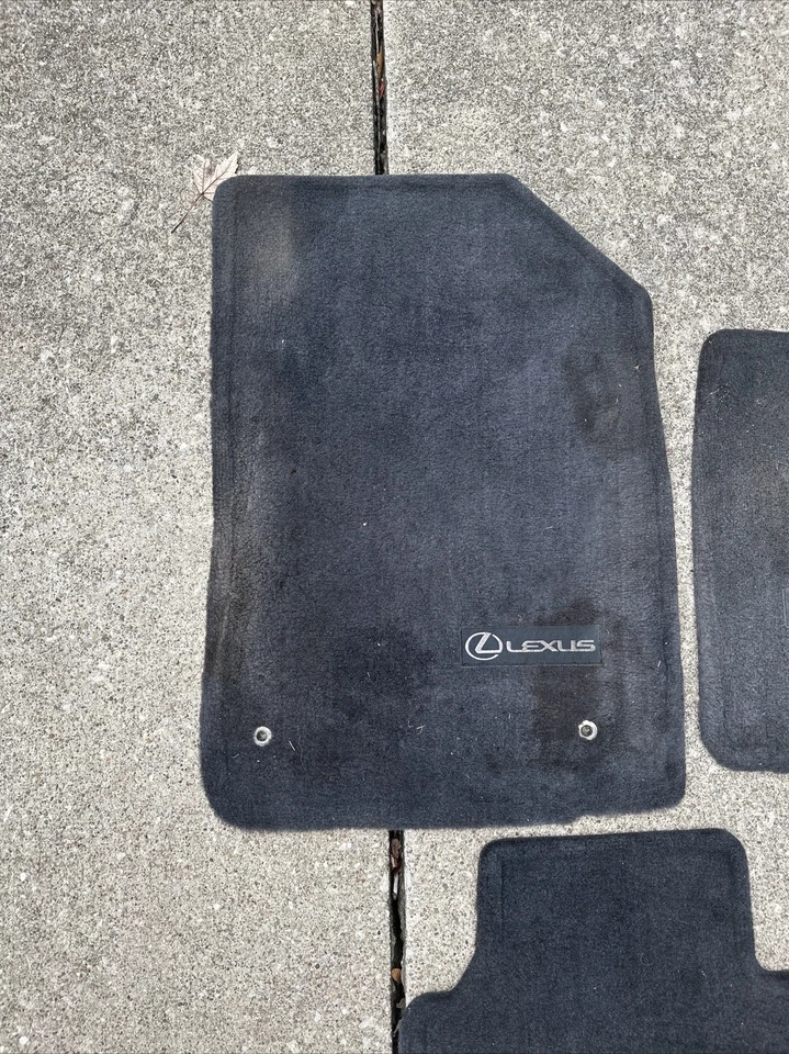 Juego de alfombrillas Lexus 2007-2012 es350 negras Foto 4 de 4