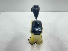2005 Kia Amanti Automatic Transmission Floor Gear Shifter W Knob 82k 2005 Kia Amanti Automatic Transmission Floor Gear Shifter W Knob 82k