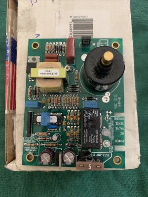 Dinosaur Electronics UIB Model UIB S Post Small