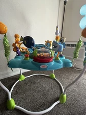 Disney Finding Nemo Jumper That Is Only Missing Two Toys On Top.