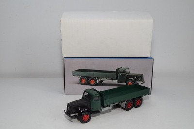 B71 1:50 CONRAD 280877 VOLVO 1949 LV293 LKW GRÜN NMIB