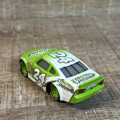 Disney Pixar Cars Brick Yardley Vitoline 24 Piston Cup Racers DXV53 - Imagen 3 de 11