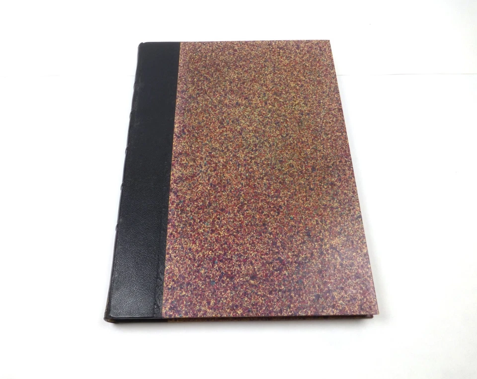 The Collectors Check List of Leica Cameras, Lenses, Accesoris - Image 2 of 4