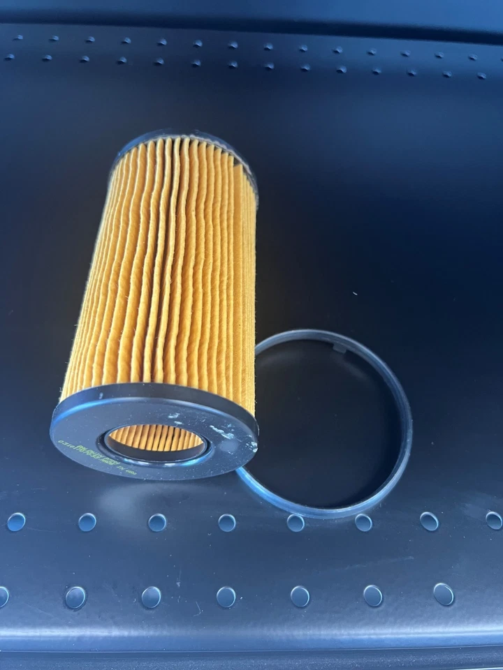 Genuine Baldwin P7399 Lube Oil Filter Element fits Audi, Volkswagen 6D115466 - Image 2 of 2