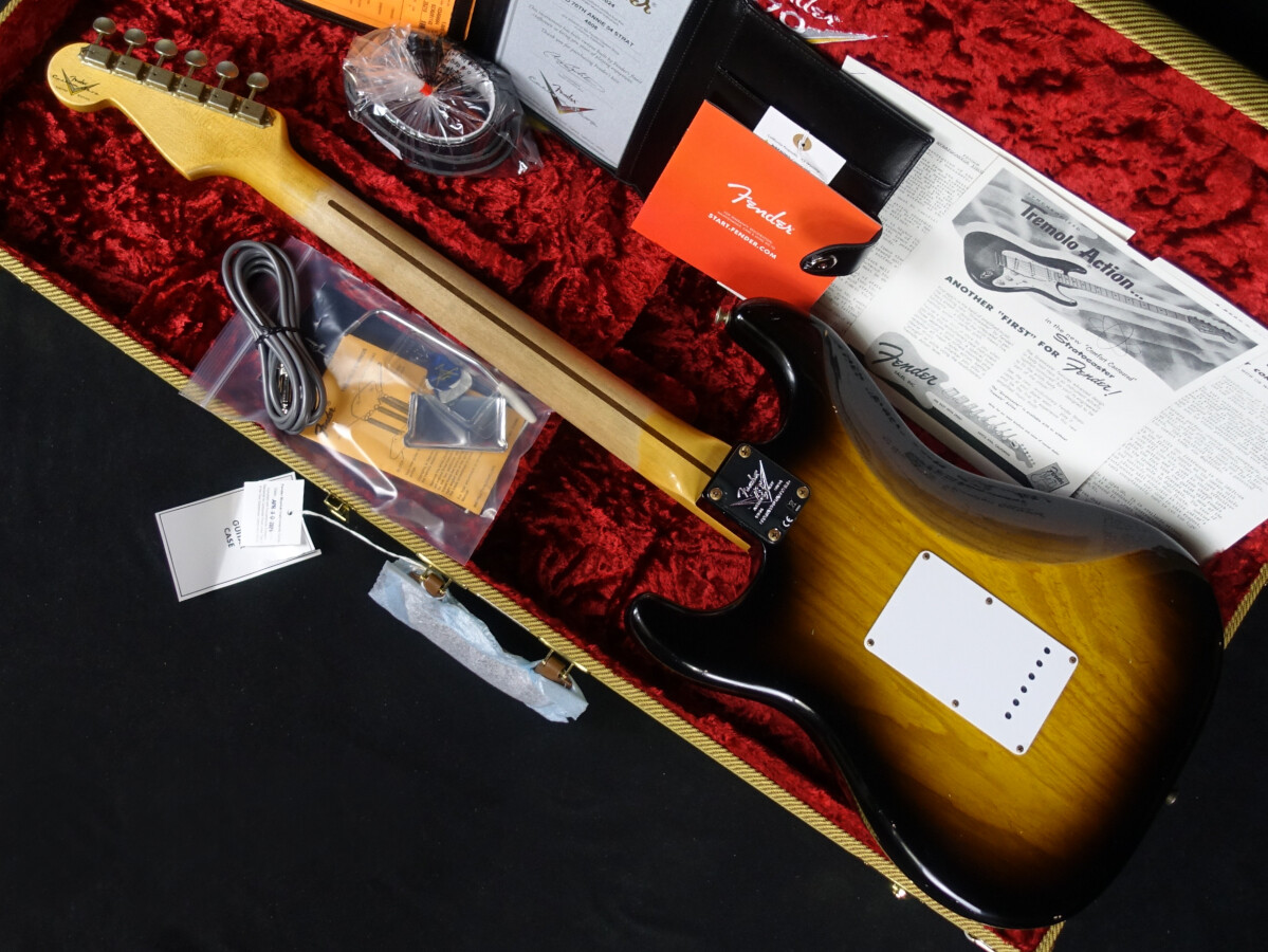 Electric Guitar Fender 70th Anniversary 1954 Stratocaster