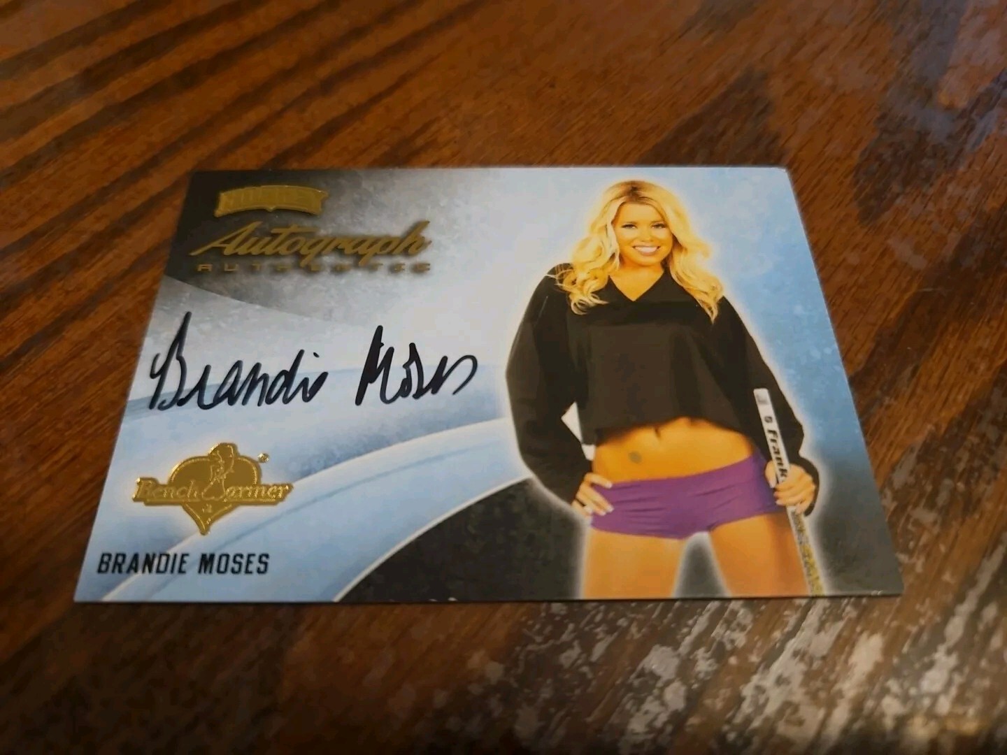 2014 Benchwarmer Hockey Autograph Gold Foil Card Brandie Moses #33 Auto Playboy
