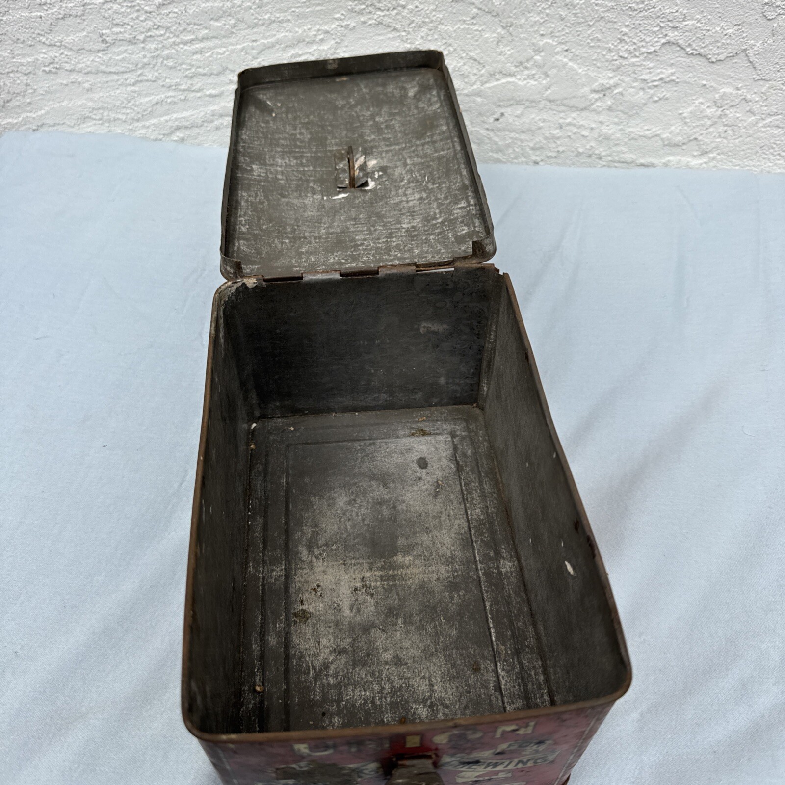 Antique Union Leader Cut Plug Tobacco Tin 1900’s