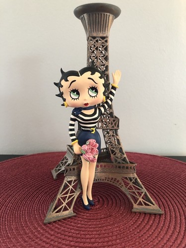 Betty Boop Eiffel Tower 1-Pair Of Candle Sticks 1999 - Picture 2 of 8