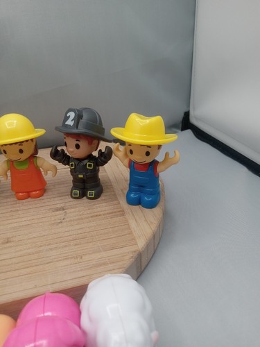 Boley Toddler Farm Toy Set Farm Girl/Boy and Animals And Two Little People.. - Picture 6 of 10
