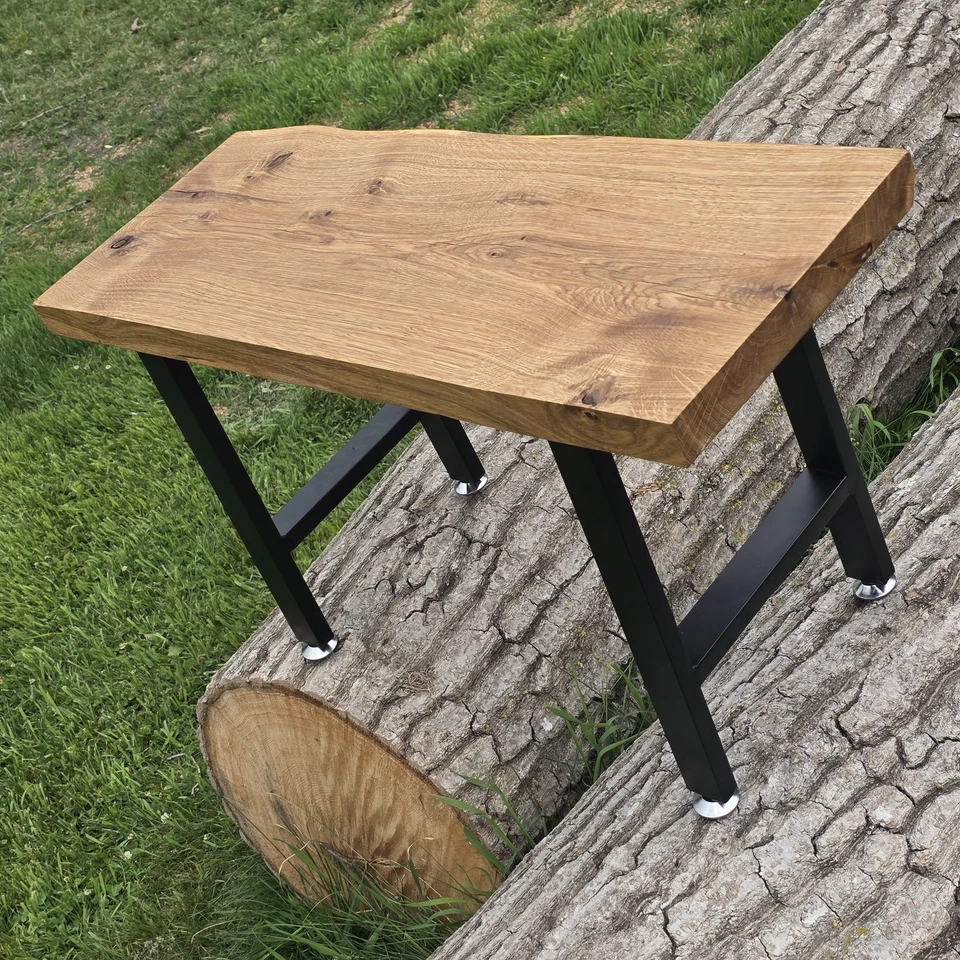 Banco o mesa auxiliar LIVE Edge TALLADO A MANO Foto 4 de 4