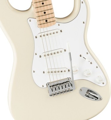 Squier by Fender Affinity Series Stratocaster, Maple Fingerboard, White Pickguar