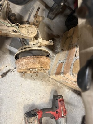 1987 Yamaha Big Bear 350 YFM350FW 4x4 LEFT FRONT Control Arm, Brake Assembly