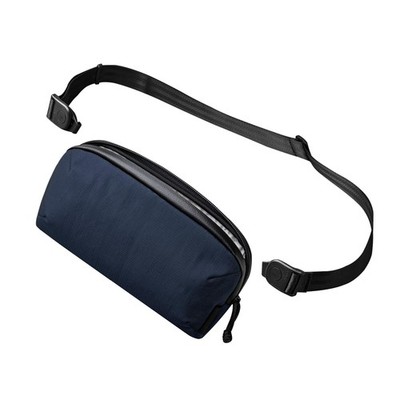 ALPAKA Flight Pouch Pro - kleine Umhängetasche für Herren 0,7 l, moonlight blue 