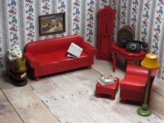 Vintage 1933 Strombecker 8 PIECE LIVING ROOM SET Wood Dollhouse Furniture 1:16
