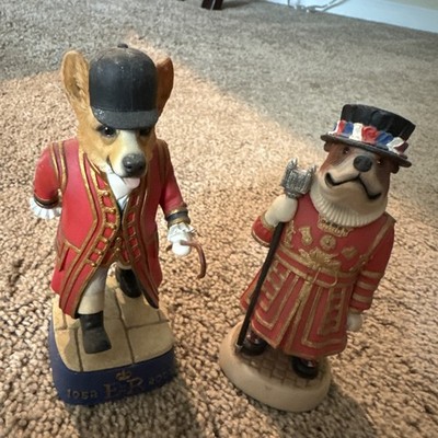 Roger Harrop S Doggy People Welsh Corgi Royal Groomsmen, And Bulldog Beefeater ￼