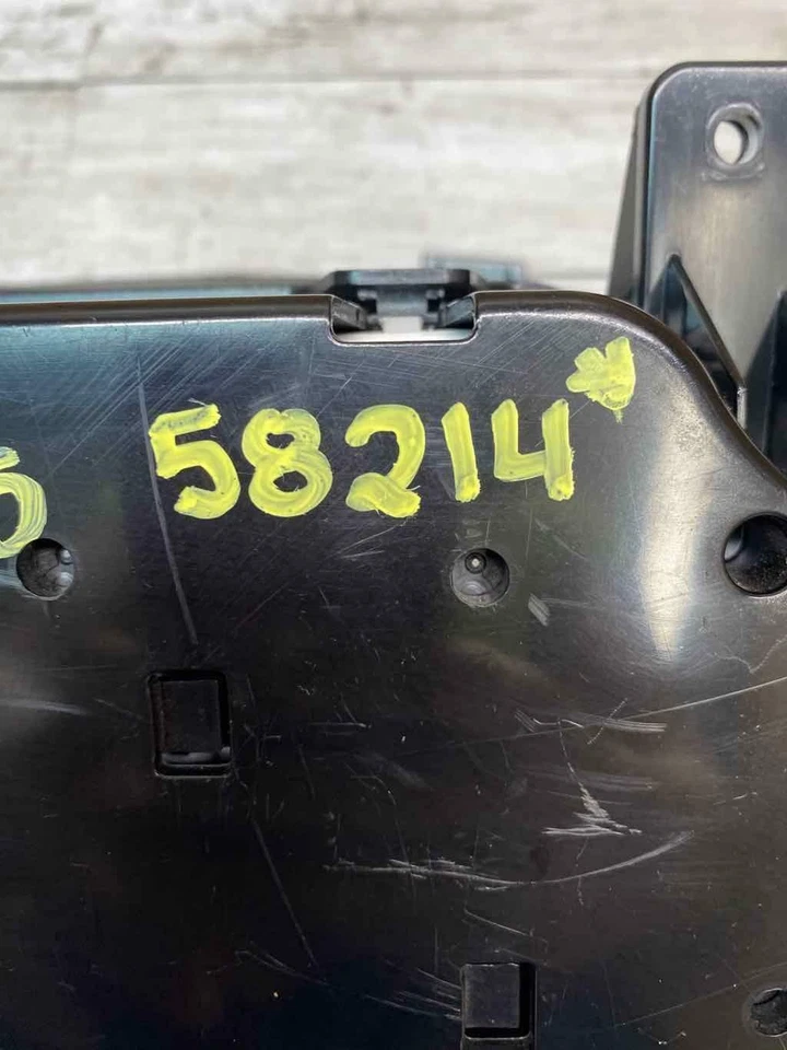 Chevrolet Silverado 2018 velocímetro conjunto de cuadro de instrumentos OEM 84298029 Foto 4 de 4