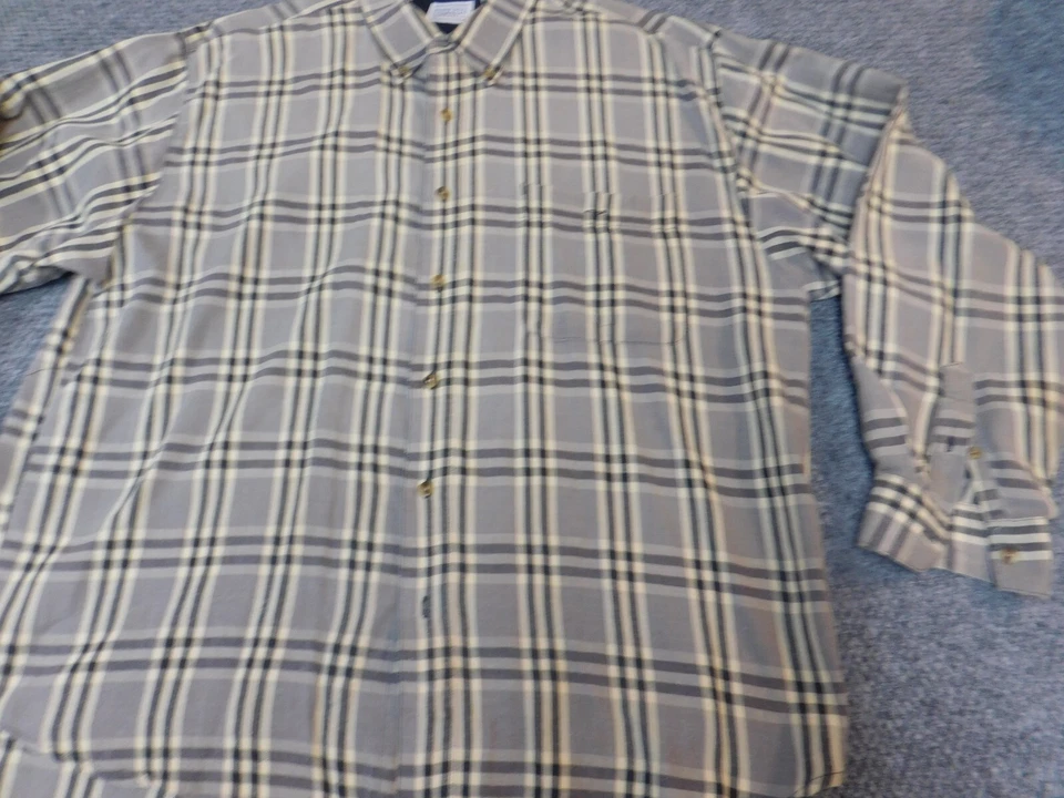 Bugle Boy Mens Shirt Extra Large XL gray plaid regular button up - Image 2 of 4