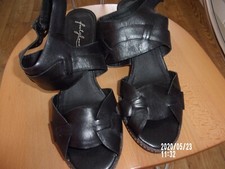 MARKS &SPENCER FOOTGLOVE BLACK LEATHER SLING BACK SANDALS. SIZE UK. 5.5  EXC.CON