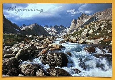  Postcard WY: Scenic Wyoming.