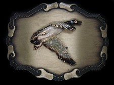 TF01101 VINTAGE 1970s FLYING DUCK COMMEMORATIVE BELT BUCKLE