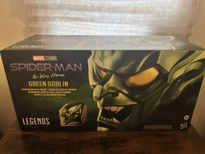 Hasbro Marvel Legends Spider-Man: No Way Home Green Goblin Roleplay Helmet