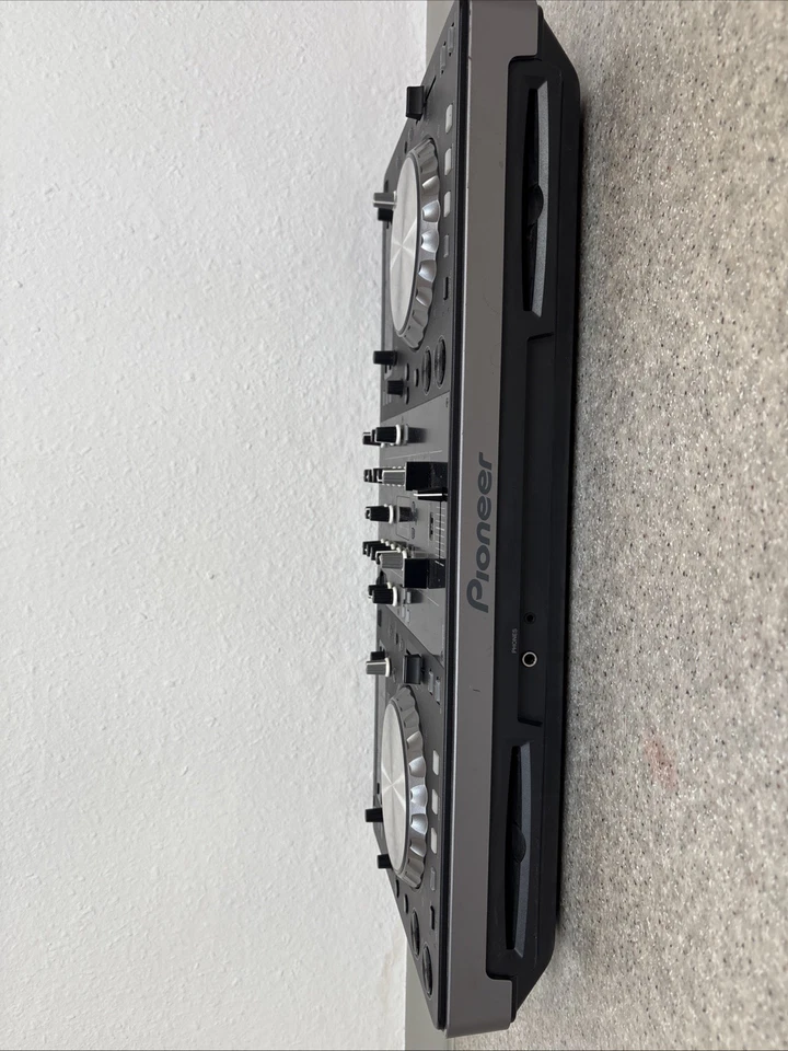 XDJ-R1 All in One DJ System - Bild 3 von 4