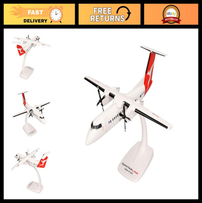 Miniature QantasLink DHC-8-300 Model Airplane 1:100 Scale, Collector's Item with