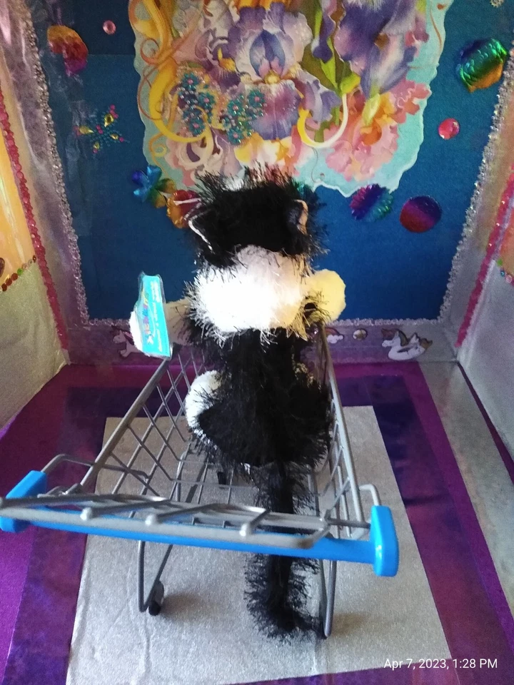 🦄Ganz / Webkinz Stringy "BLK & WH CAT" HM016 9" Plush! *With Code! - Image 2 of 4