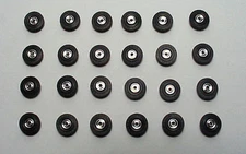 T-JET 12 PR HO SLOT CAR HUBS WITH /NEW TIRES. FROM MODEL MOTORING 