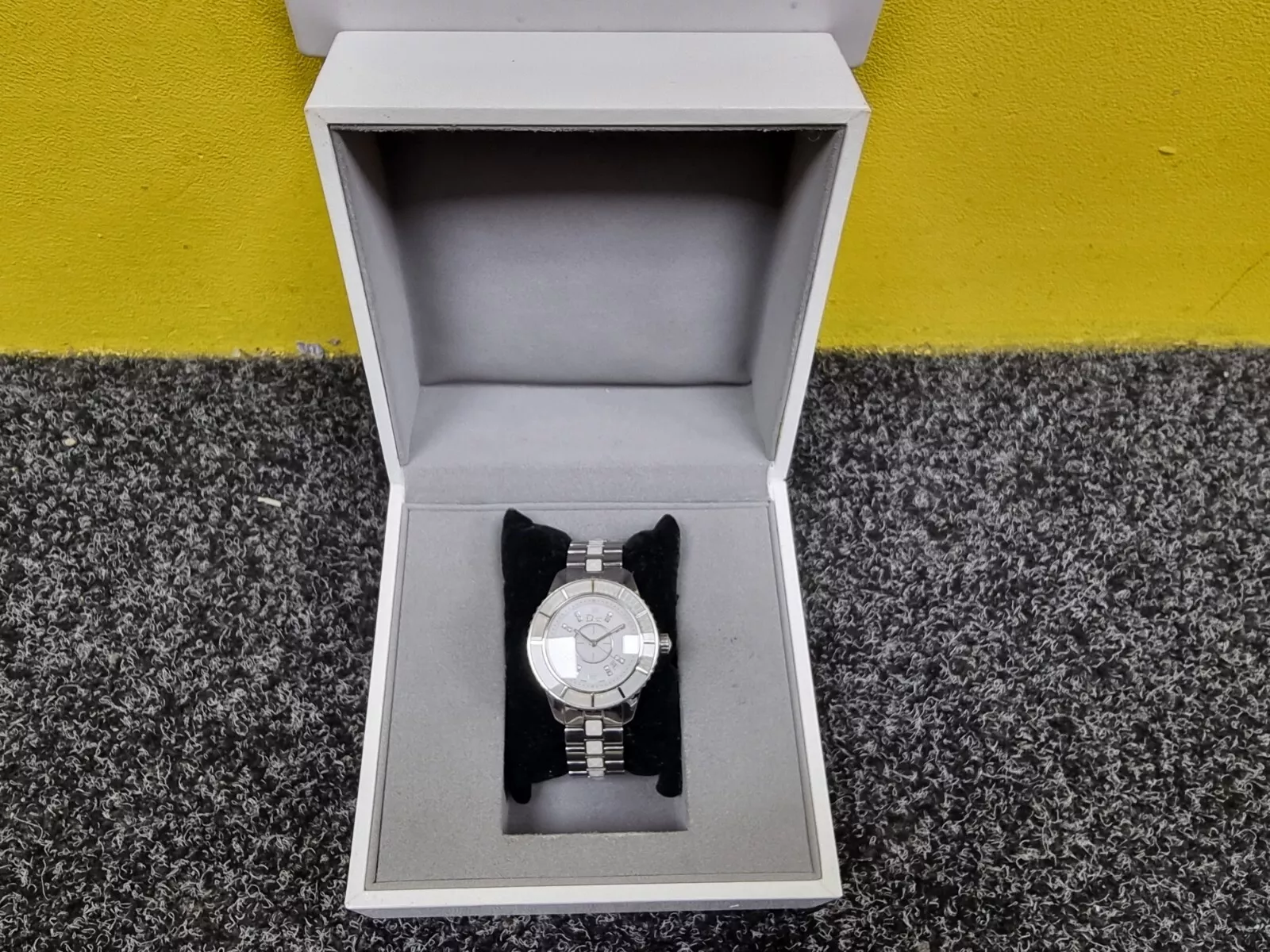 Montre Christal femme Dior CD113111 en acier inoxydable