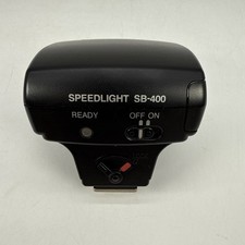 Nikon SB-400 Speedlight Camera Flash -- Parts Read Description