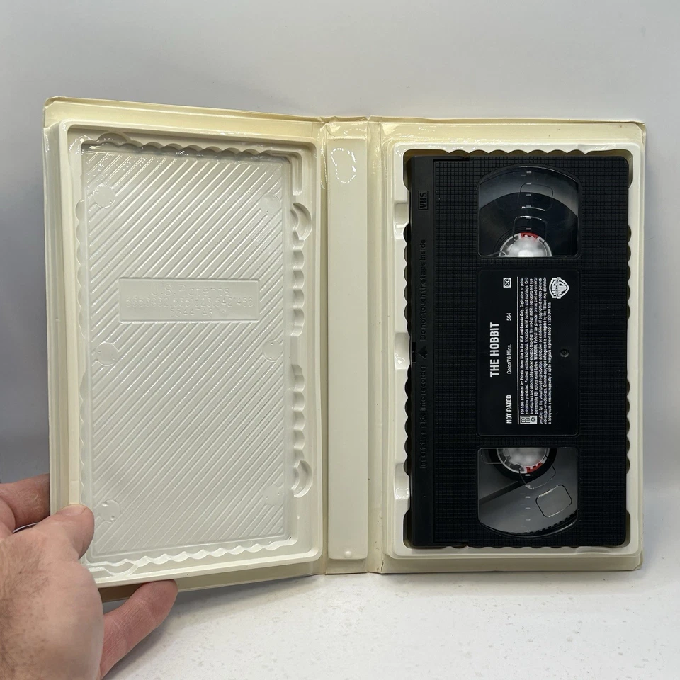 The Hobbit VHS 1999 1977 Video Tape VTG 70s Animation Movie Clamshell Nearly New - Image 3 of 4