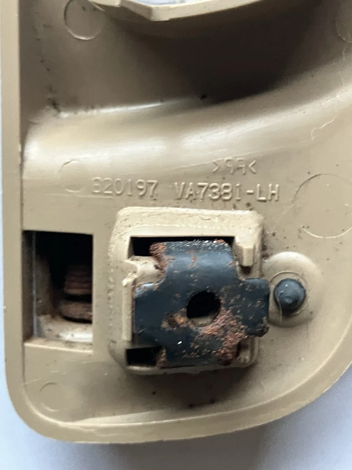 Conjunto de luces de mango trasero derecho e izquierdo 99-04 Jeep Grand Cherokee Foto 3 de 4