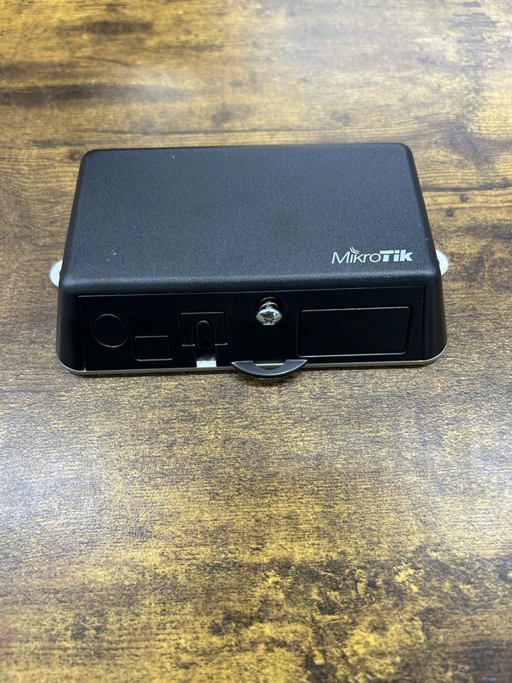 Mikrotik LtAP mini RB912R-2nD-LTm Weatherproof Wireless Access Point - Image 4 of 4