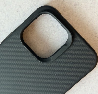 Benks MagSafe Aramid Fiber Case iPhone 13/14 Pro Max Black