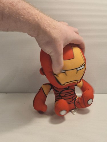 Marvel Avengers Iron Man Cuddly Soft Toy Plush Red & Gold Superhero 20cm - Picture 3 of 8