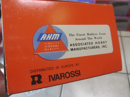 AHM O SCALE CABOOSE 7306D ILLINOIS CENTRAL O SCALE New IN BOX 8837 Rivarossi - Picture 4 of 6