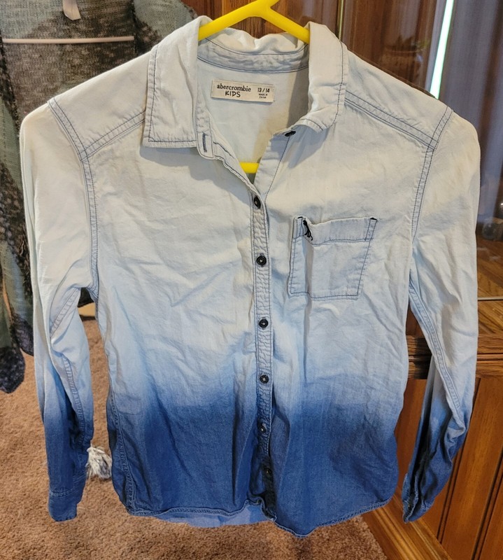 Abercrombie Kids Chambray button down shirt. Ombré blues. Size 13/14