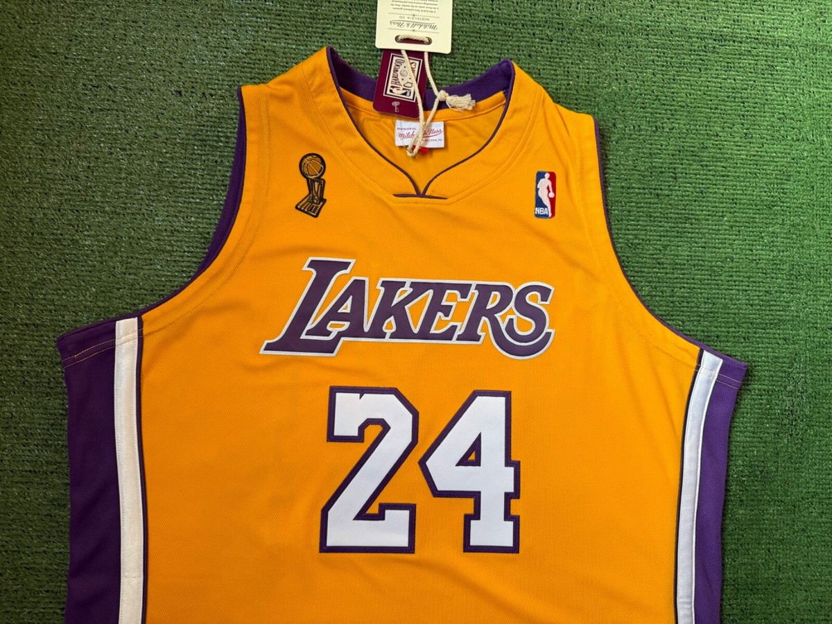 Kobe Bryant LA Lakers Mitchell & Ness 2008-09 Home Finals