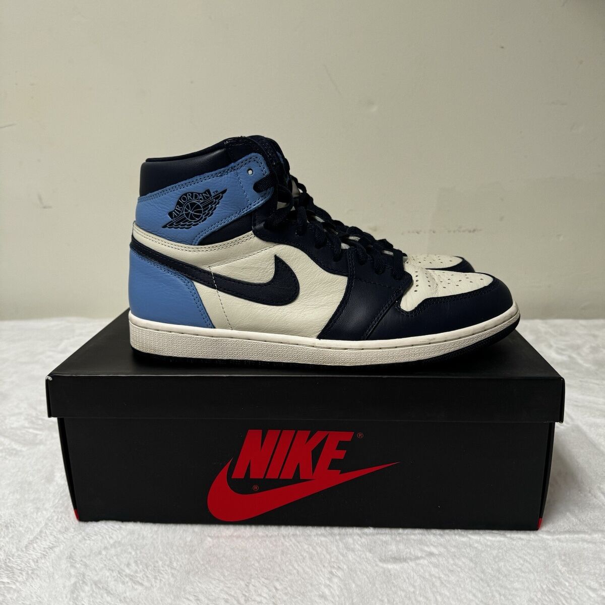 Jordan 1 Retro OG High Obsidian UNC 2019 Mens Size 10.5 Nike Jordan 1 Retro OG High Obsidian UNC 2019 Mens Size 10.5 Nike