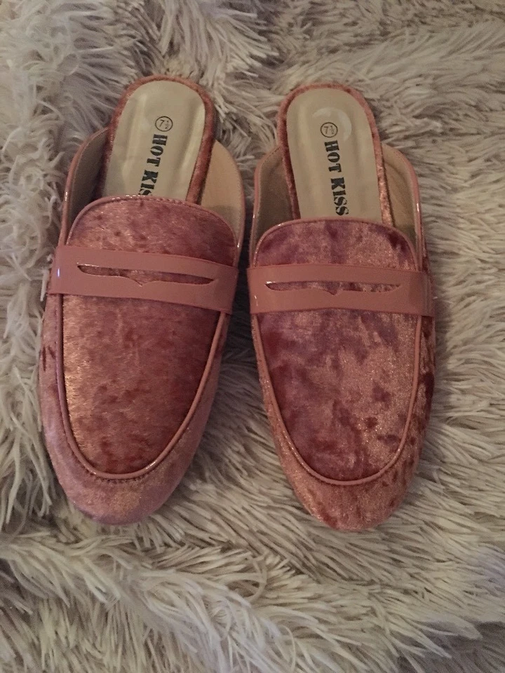 Zapatos para mujer Hot Kiss de terciopelo mula talla 7,5 NUEVO Foto 2 de 4