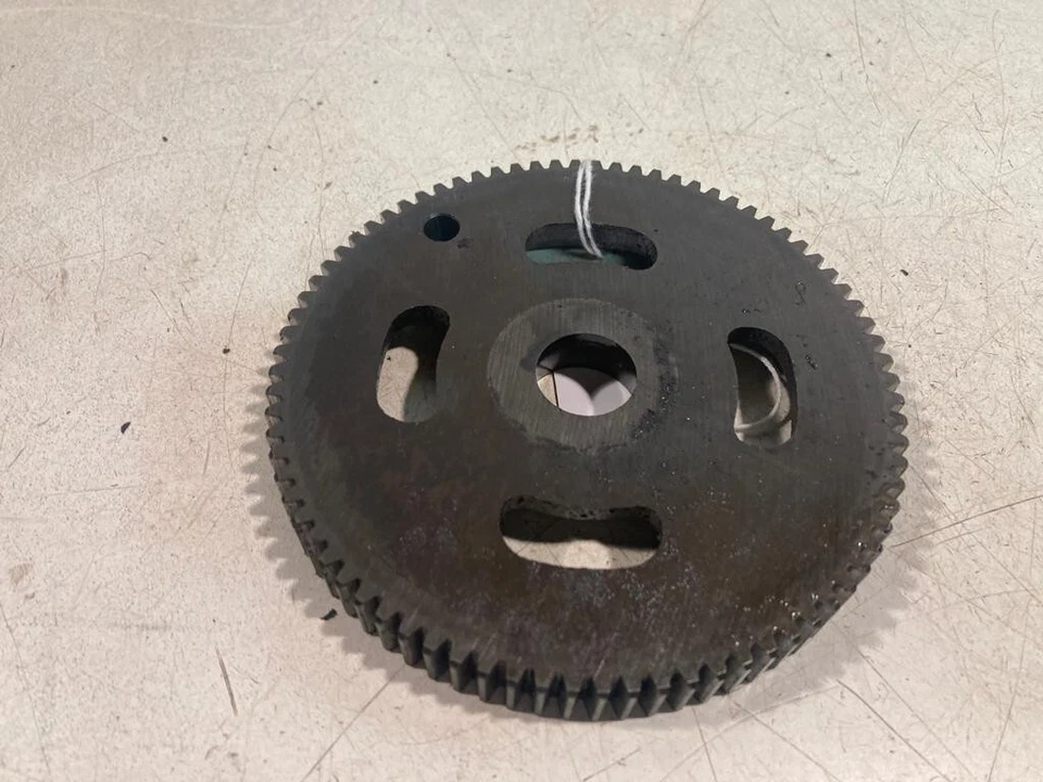 691153 BRIGGS AND STRATTON ENGINE DRIVE GEAR - Image 2 of 2