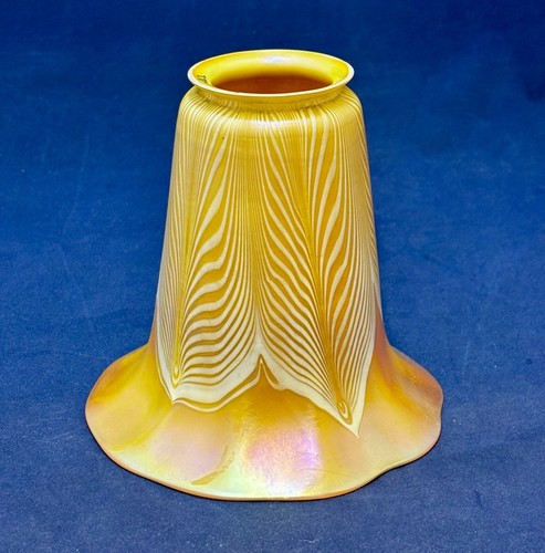 Antique QUEZAL STEUBEN era Art Nouveau Arts & Crafts Mission blown glass shade - 第 13/14 張圖片