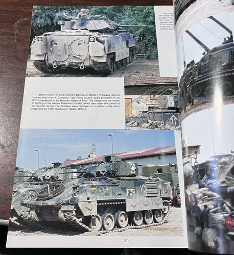 M2/3 M2A2 M3A2 BRADLEY CONCORD #7506 MINI COLOR SERIES M-2A2 M-3A2 US MECH INF - Picture 7 of 8